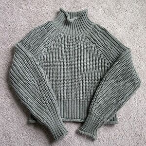 H&M Women's Chunky Knit Turtleneck Sweater Size Small